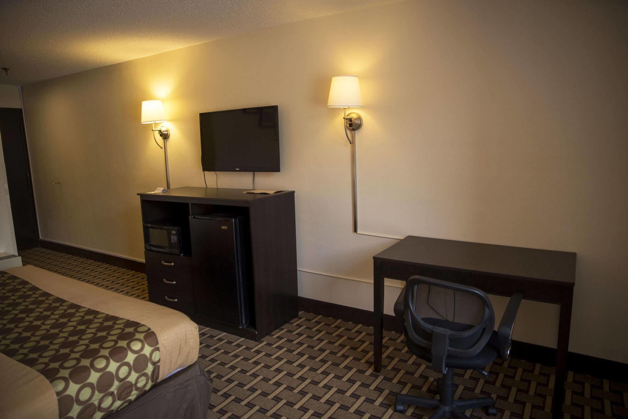 Ahoskie Inn Bagian luar foto
